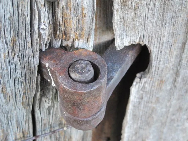 Wagon Door Hardware — Strap hinges and Pintles