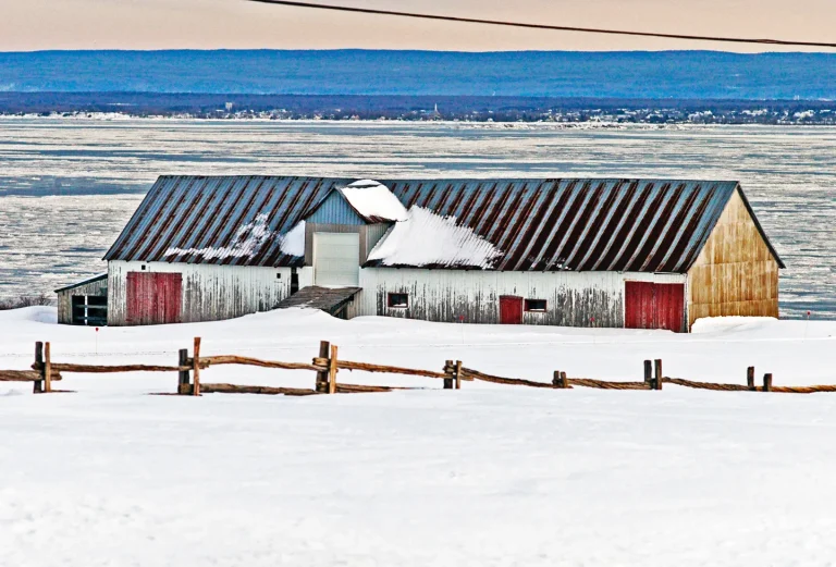 Traditional Barns in Quebec: Part 1  of 2
